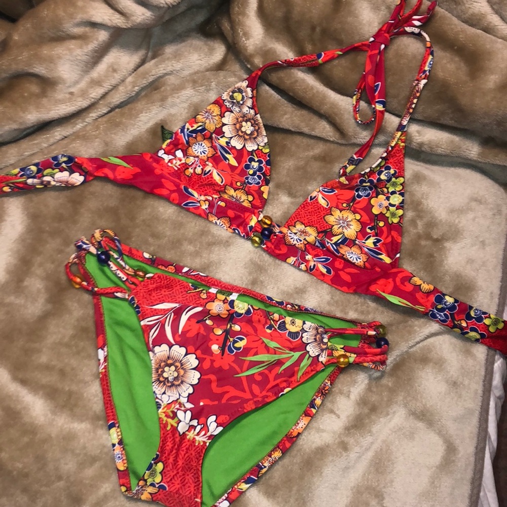 Tropical bikini